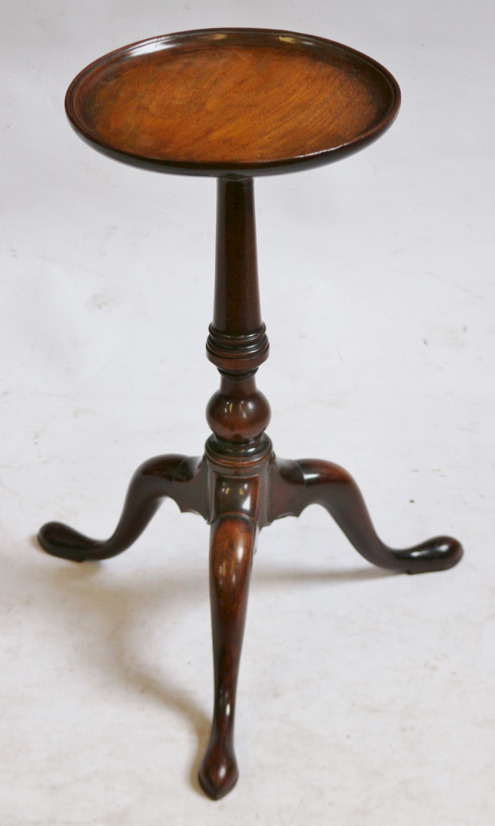 George 111 Mahogany Dish Top Tripod Kettle Stand