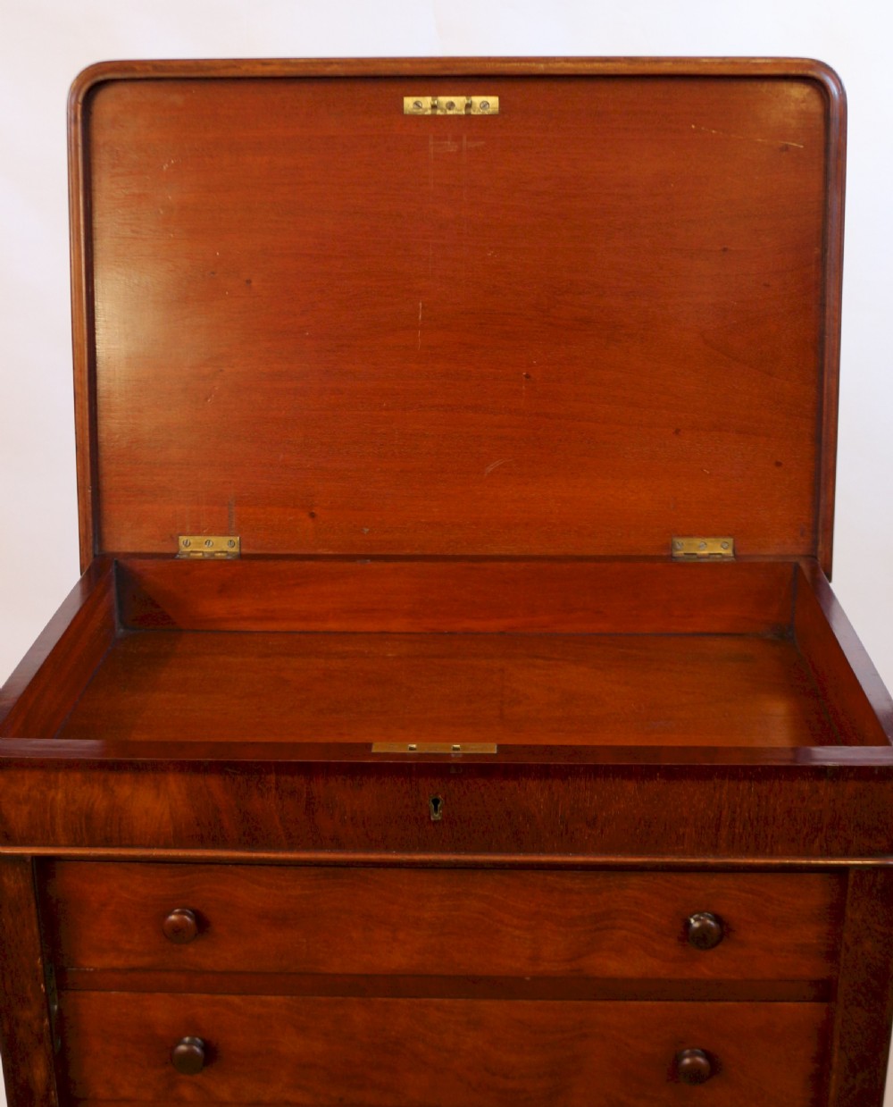 Good Quality Victorian Mahogany 8 Drawer Wellington Chest View V