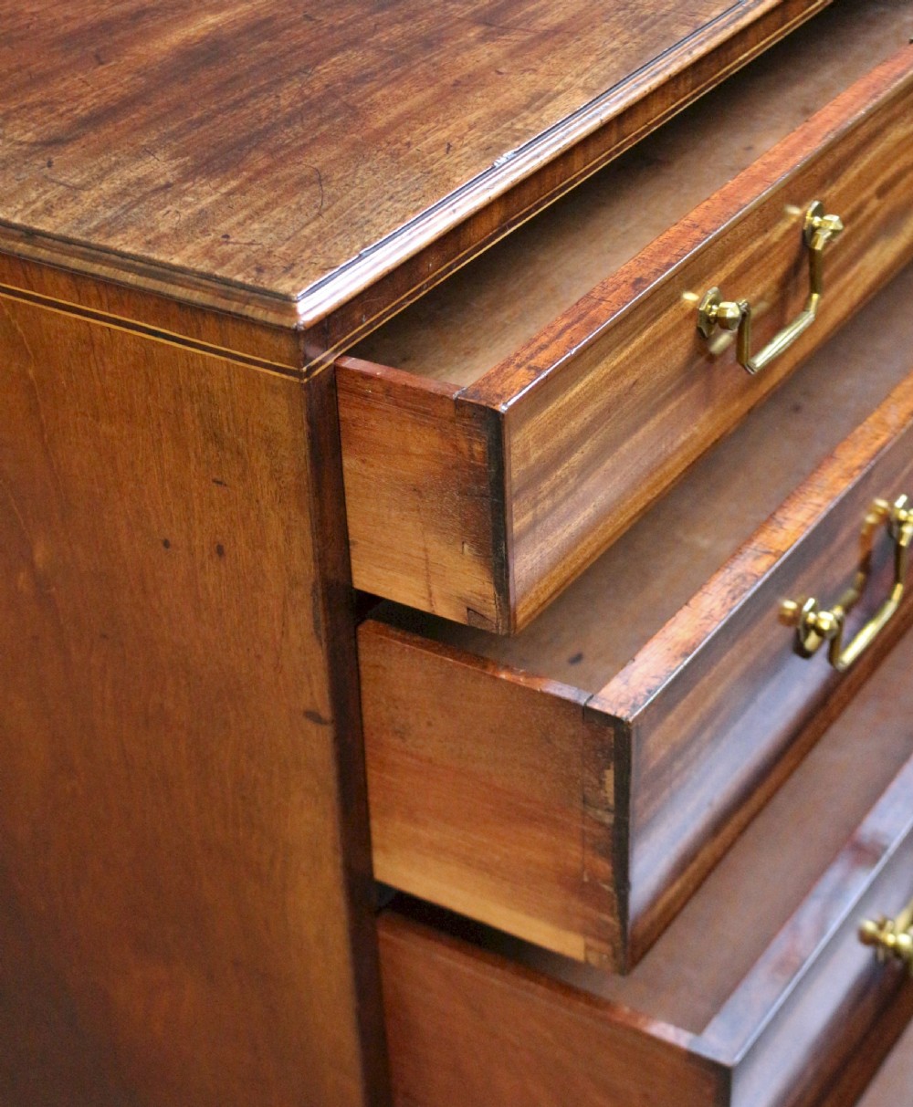 Fine Quality Regency Mahogany Chest of 4 Long Drawers View VI