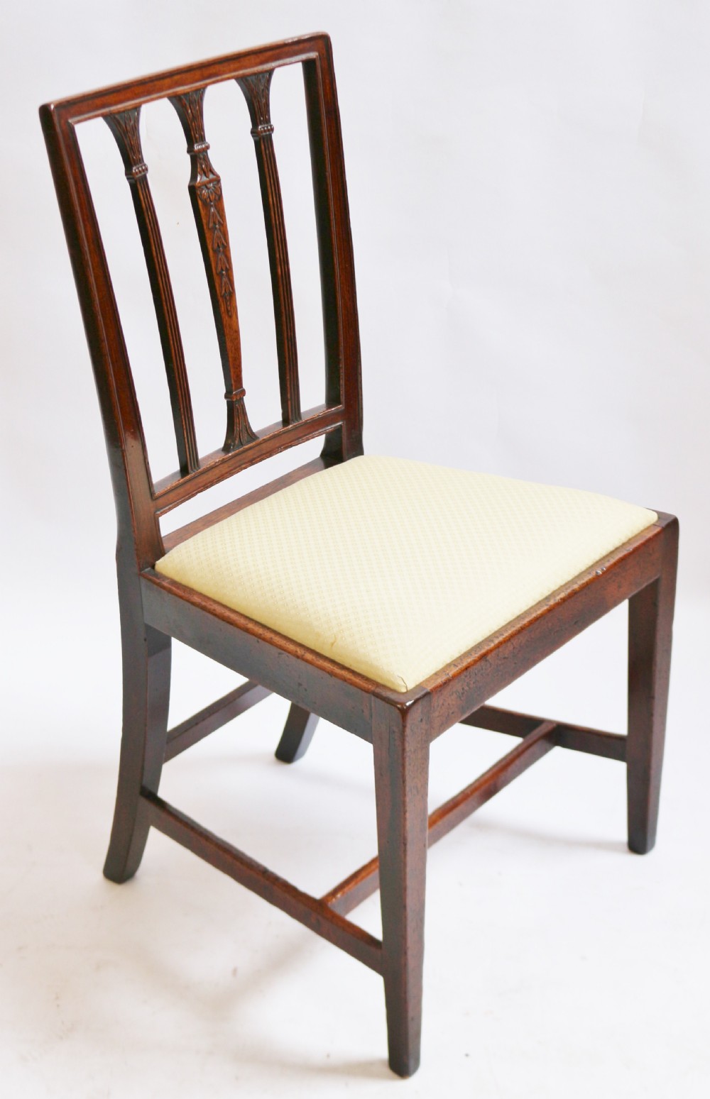 George 111 Mahogany Set of 8 'Hepplewhite' Single Chairs View IV