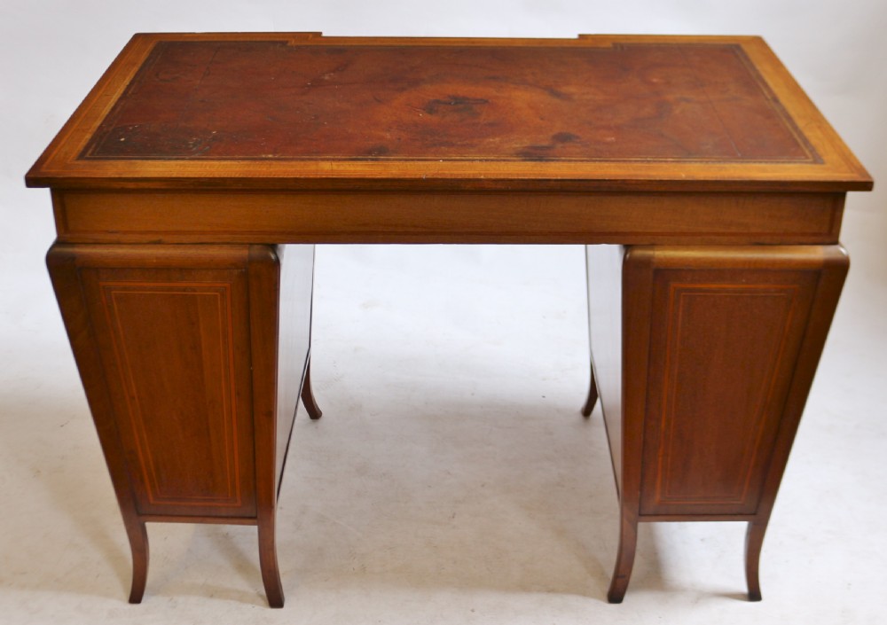 Edwardian Mahogany 9 Drawer Kneehole Desk View V