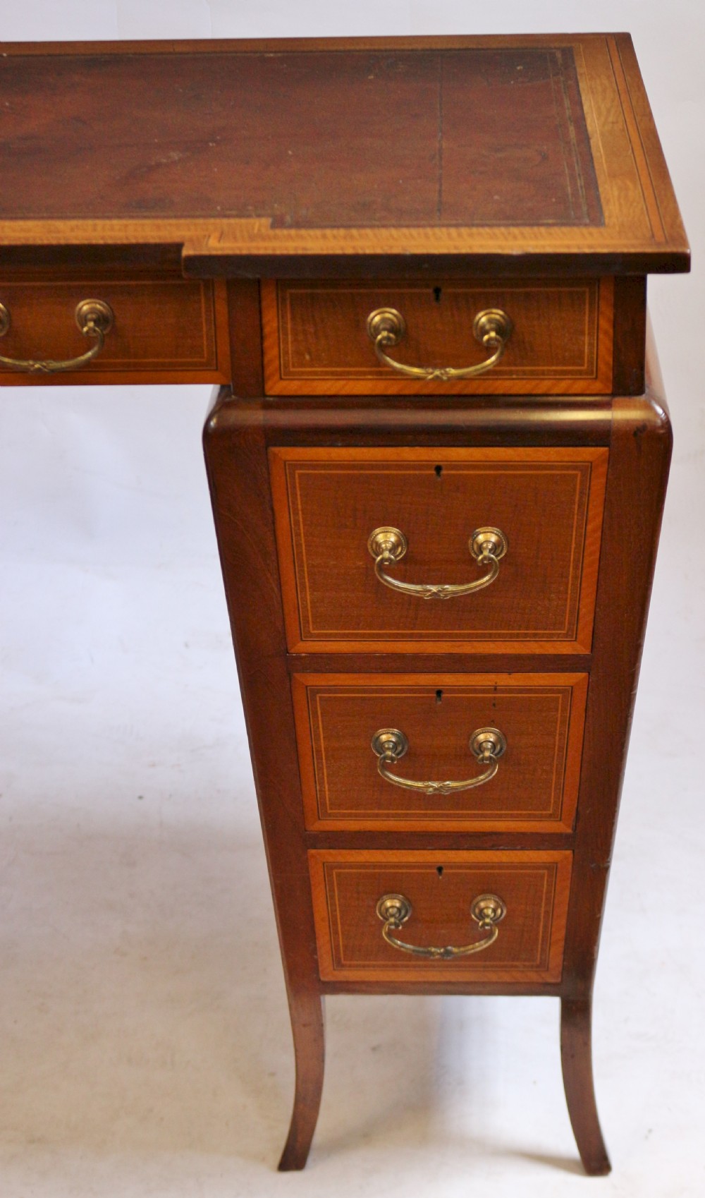 Edwardian Mahogany 9 Drawer Kneehole Desk View VI