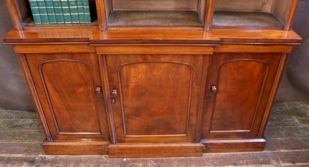 Victorian Mahogany Open Top Breakfront Bookcase View V
