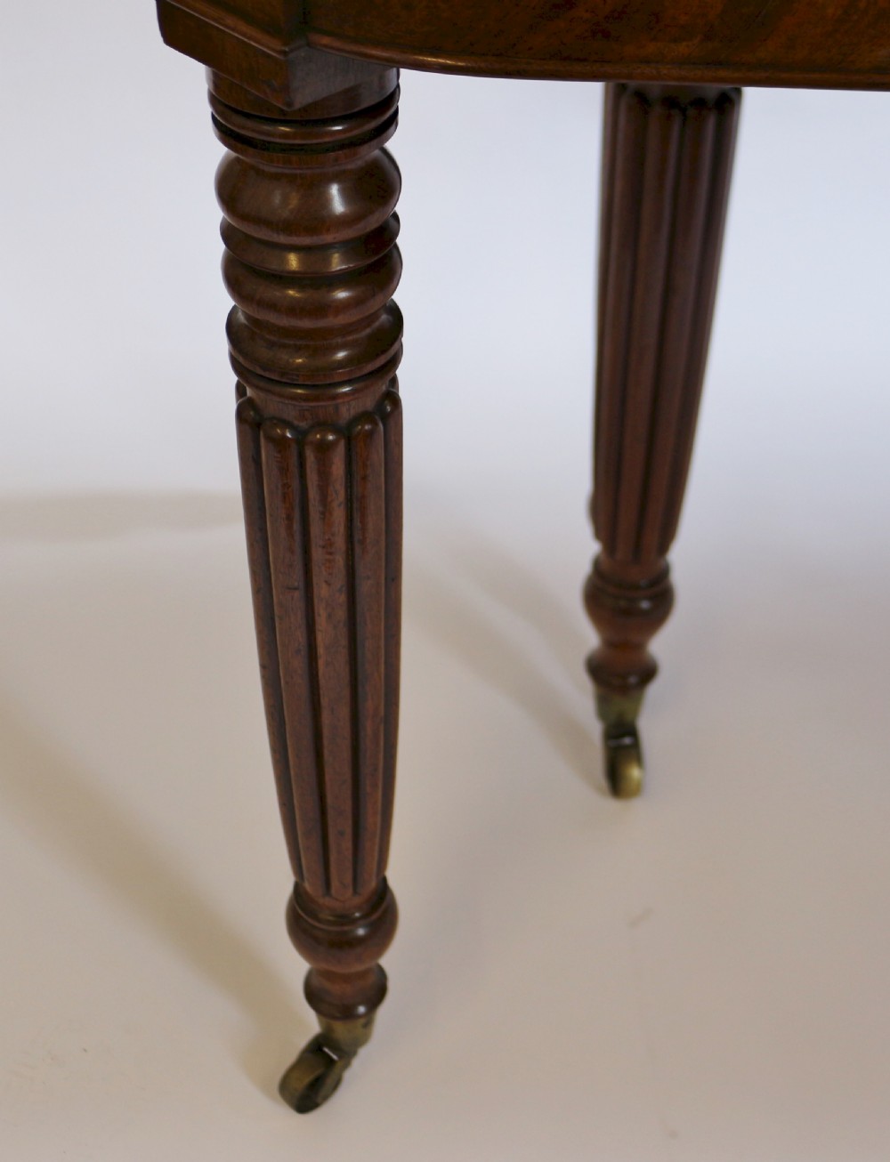 Regency Mahogany Fold Over 3 Leaf Concertina Action Extending Dining Table. View V