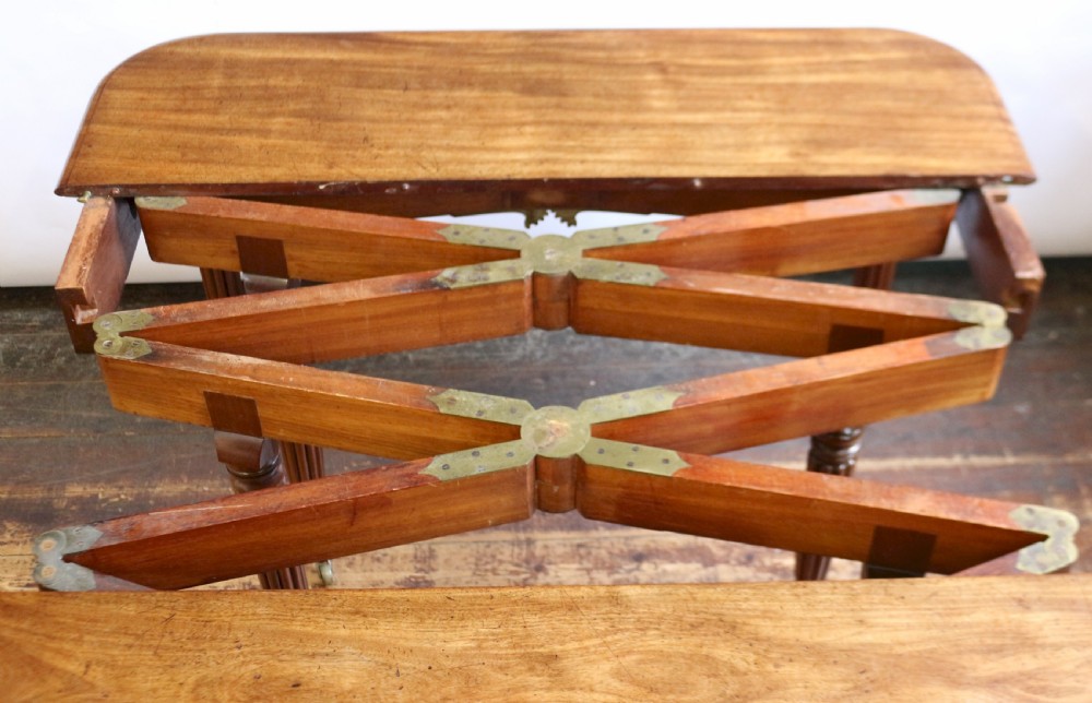 Regency Mahogany Fold Over 3 Leaf Concertina Action Extending Dining Table. View VII