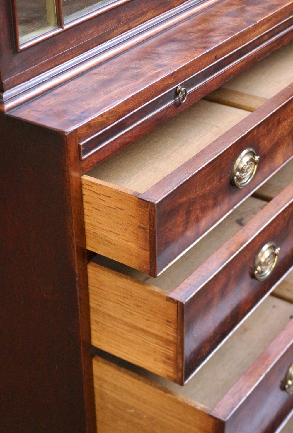 Fine George 111 Mahogany Bookcase on Chest View VIII