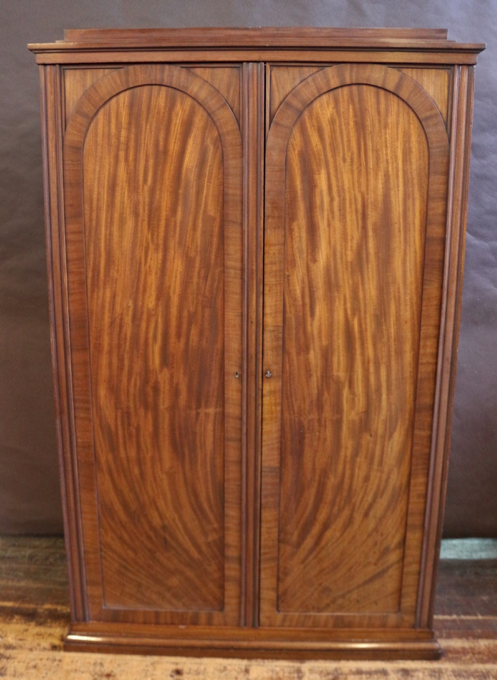 Early 19C Mahogany 2 Door Wardrobe
