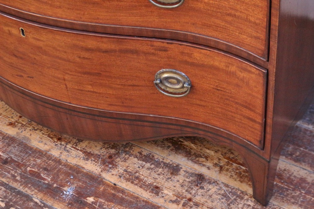 George 111 Mahogany 4 Drawer Serpentine Chest View XI