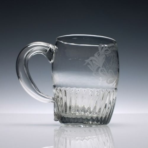 19TH CENTURY ENGRAVED GLASS DUTCH TANKARD C1810 - ADDITIONAL PHOTO 3