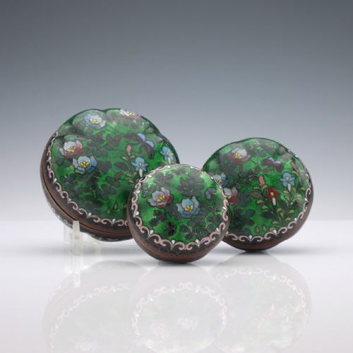 SET OF THREE 19TH CENTURY JAPANESE CLOISONNE BOXES C1875 - ADDITIONAL PHOTO 1
