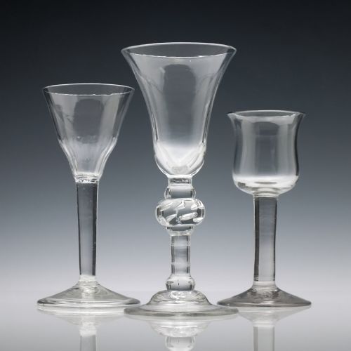 GEORGIAN BALUSTER STEM GLASS GOBLET C1730 - ADDITIONAL PHOTO 2