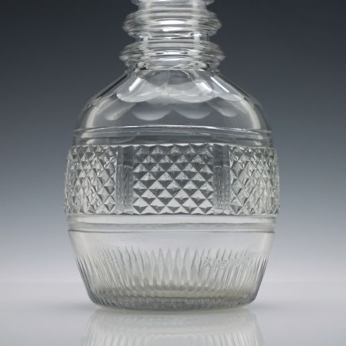 PAIR OF LARGE IRISH 19TH CENTURY CUT GLASS WINE CARAFES C1810 - ADDITIONAL PHOTO 5