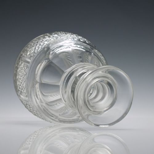 PAIR OF LARGE IRISH 19TH CENTURY CUT GLASS WINE CARAFES C1810 - ADDITIONAL PHOTO 6