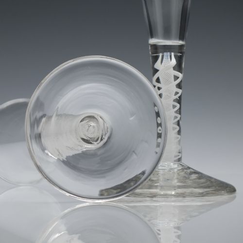 PAIR OF OPAQUE TWIST CHAMPAGNE GLASSES C1760 - ADDITIONAL PHOTO 6
