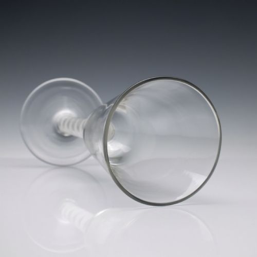TALL GEORGIAN SINGLE SERIES OPAQUE TWIST ALE GLASS C1760 - ADDITIONAL PHOTO 5
