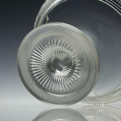 PAIR OF 19TH CENTURY CUT GLASS STANDING BOWLS C1860 - ADDITIONAL PHOTO 6
