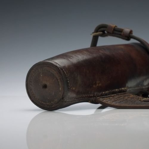 19TH CENTURY SADDLE FLASK C1880 - ADDITIONAL PHOTO 7