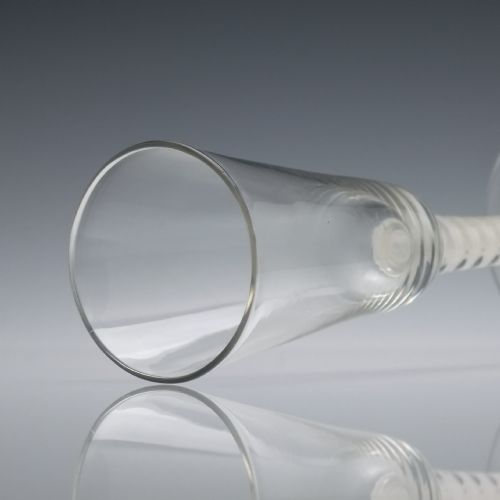 19TH CENTURY OPAQUE TWIST ALE GLASS C1760 - ADDITIONAL PHOTO 2