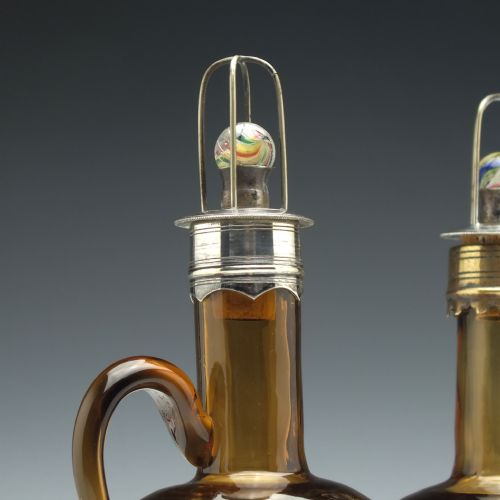 PAIR OF 19TH CENTURY AMBER GLASS FLAGONS C1860 - ADDITIONAL PHOTO 2