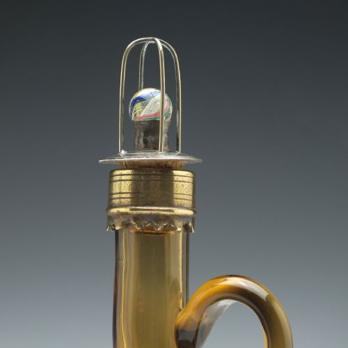 PAIR OF 19TH CENTURY AMBER GLASS FLAGONS C1860 - ADDITIONAL PHOTO 3