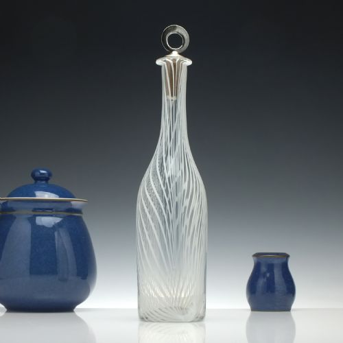19TH CENTURY NAILSEA GLASS SERVING BOTTLE C1860 - ADDITIONAL PHOTO 1