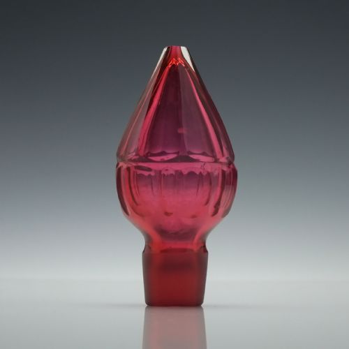 19TH CENTURY RUBY CUT GLASS DECANTER C1865 - ADDITIONAL PHOTO 5
