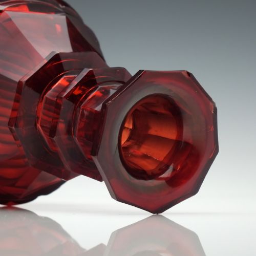 VERY RARE VICTORIAN RUBY RED CUT GLASS DECANTER C1840 - ADDITIONAL PHOTO 4