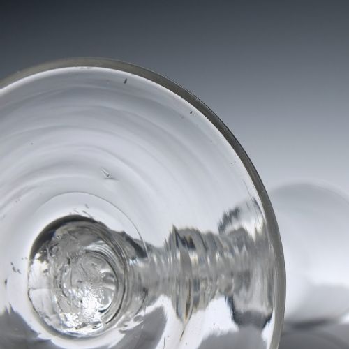 ANTIQUE 18TH CENTURY GEORGIAN AIR TWIST ALE GLASS C1750 - ADDITIONAL PHOTO 7