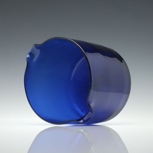 19TH CENTURY BLUE GLASS WINE RINSER C1830 - ADDITIONAL PHOTO 2
