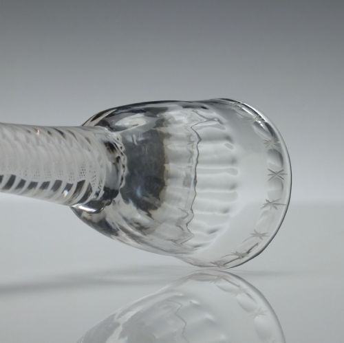 IRISH DOUBLE SERIES OPAQUE TWIST CORDIAL GLASS C1760 - ADDITIONAL PHOTO 6