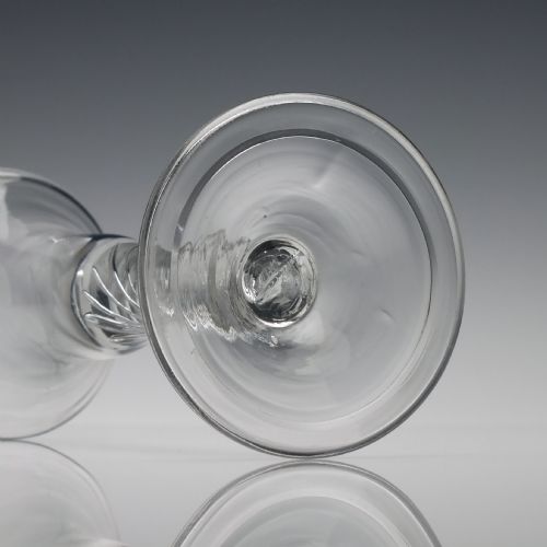 GEORGIAN AIR TWIST WINE GLASS WITH A FOLDED FOOT C1745 - ADDITIONAL PHOTO 5