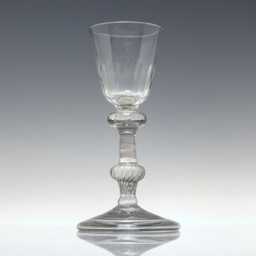 GEORGIAN BALUSTROID RIB MOULDED WINE GLASS C1740 - ADDITIONAL PHOTO 5