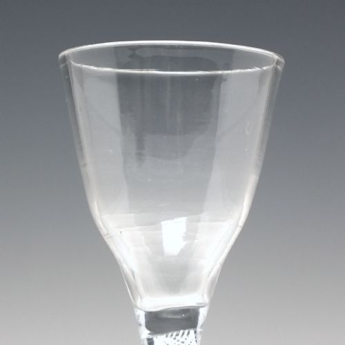 RARE 18TH CENTURY MULTI SPIRAL OPAQUE TWIST WINE GLASS WITH FOLDED FOOT C1750 - ADDITIONAL PHOTO 3