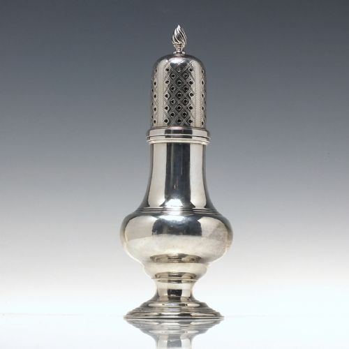 LARGE 19TH CENTURY ENGLISH STERLING SILVER SUGAR CASTER CHESTER 1898 - ADDITIONAL PHOTO 5
