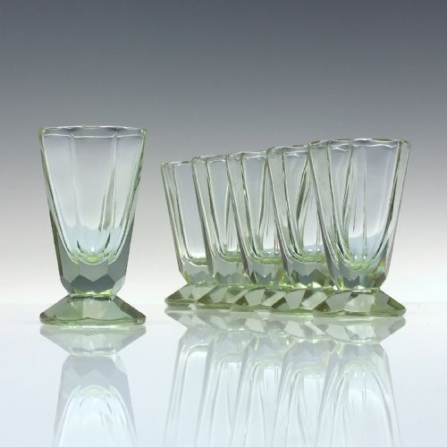 MOSER ART DECO NEODYMIUM ALEXANDRITE GLASS DECANTER AND SIX MATCHING GLASSES C1930 - ADDITIONAL PHOTO 6