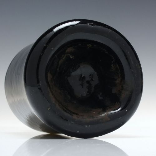18TH CENTURY CYLINDER GLASS WINE BOTTLE C1780 - ADDITIONAL PHOTO 1