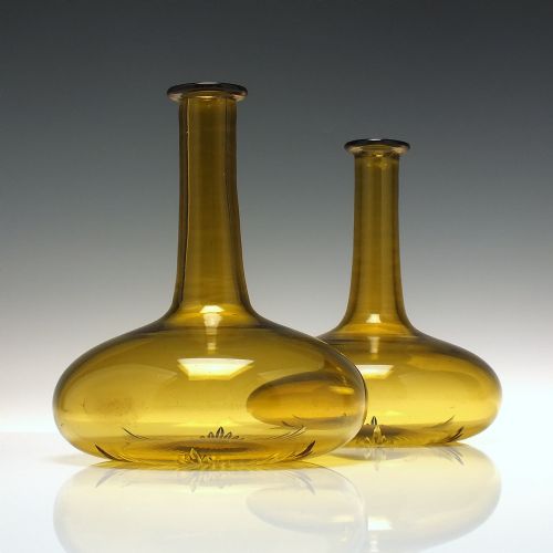 RARE MATCHING PAIR ANTIQUE GEORGIAN AMBER GLASS MELL DECANTERS CARAFES C1830 - ADDITIONAL PHOTO 1