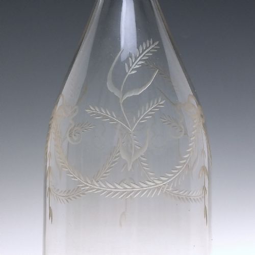 GEORGIAN ENGRAVED GLASS TAPER DECANTER C1780 - ADDITIONAL PHOTO 2