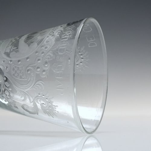 GEORGIAN FRIENDSHIP ENGRAVED BALUSTER WINE GLASS C1750 - ADDITIONAL PHOTO 6
