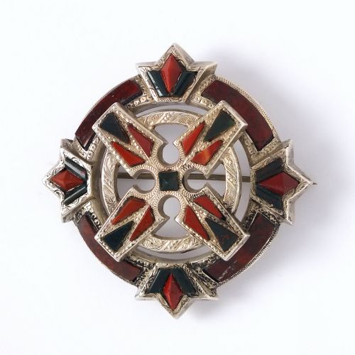 large antique scottish celtic shield silver agate brooch c1880 - CATEGORY: ANTIQUE JEWELLERY - DATED 1880