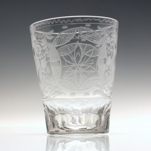18TH CENTURY ENGRAVED GLASS TUMBLER C1770 - ADDITIONAL PHOTO 1