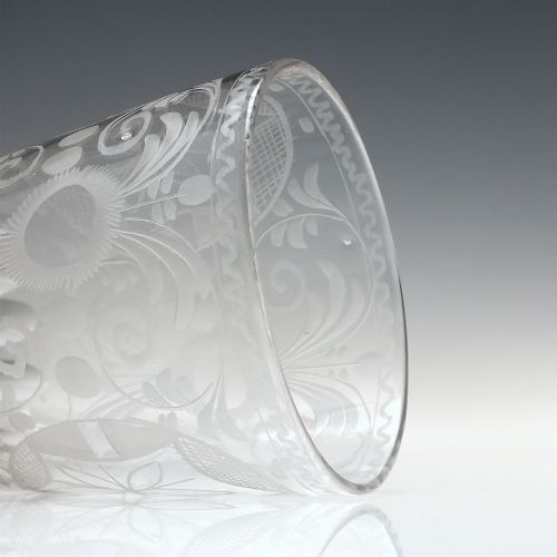 18TH CENTURY ENGRAVED GLASS TUMBLER C1770 - ADDITIONAL PHOTO 2