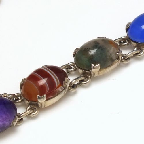EXCEPTIONAL ANTIQUE SILVER AND SCOTTISH AGATE BRACELET C1920 - ADDITIONAL PHOTO 2