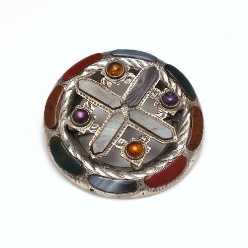 large antique scottish celtic shield silver agate brooch c1880 - CATEGORY: ANTIQUE JEWELLERY - DATED 1880