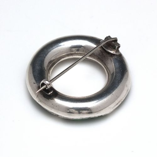 ANTIQUE SCOTTISH CELTIC SHIELD SILVER MACALITE BROOCH C1880 - ADDITIONAL PHOTO 2