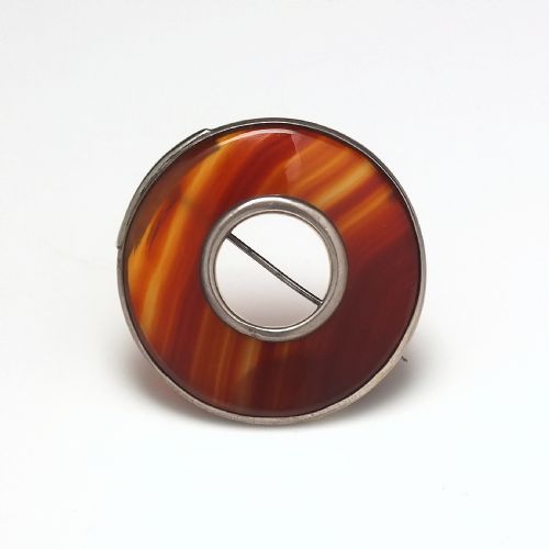 antique scottish celtic shield silver amber banded agate brooch c1880 - CATEGORY: ANTIQUE JEWELLERY - DATED 1880