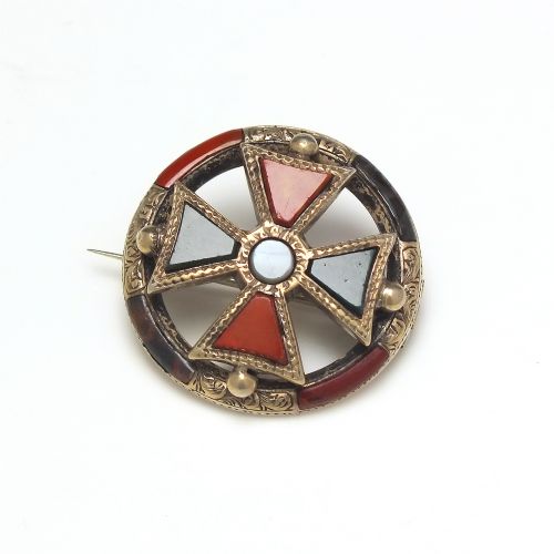 antique victorian scottish celtic shield silver gemstone brooch c1880 - CATEGORY: ANTIQUE JEWELLERY - DATED 1880