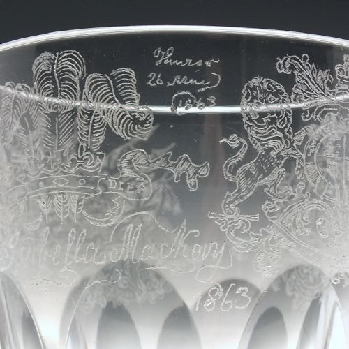 VICTORIAN DIAMOND POINT HERALDIC ENGRAVED GLASS TUMBLER C1860 - ADDITIONAL PHOTO 2