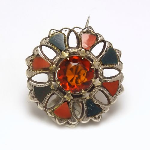 antique silver agate celtic shield brooch c1880 - CATEGORY: ANTIQUE JEWELLERY - DATED 1880