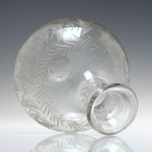 VICTORIAN ENGRAVED GLASS WINE CARAFE C1870 - ADDITIONAL PHOTO 2